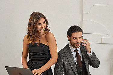 Костюм серый тройка в крупную клетку