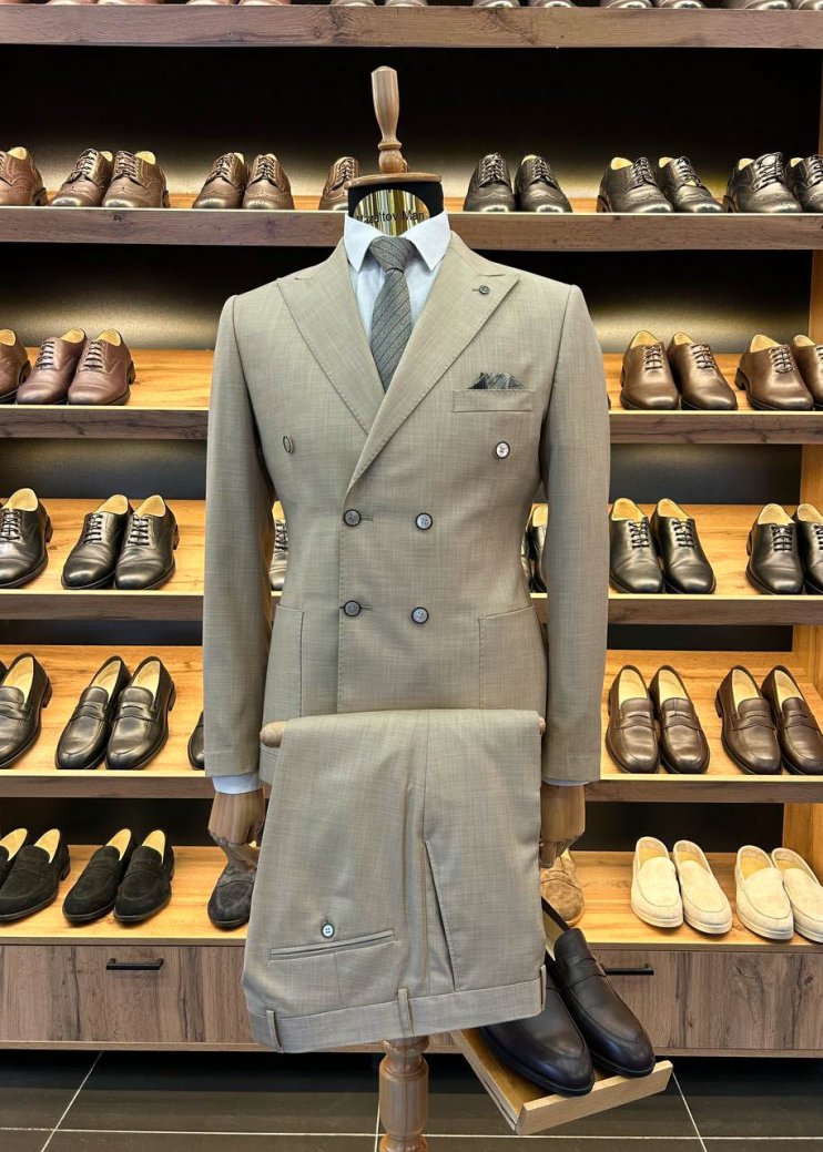 Костюм MIR 2-ка двубортный Бежевый