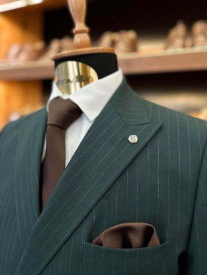 Костюм EMR 2-ка Двубортный Зеленый в полоску