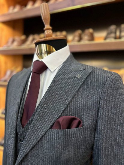 Костюм ERN 3-ка Серый в полоску